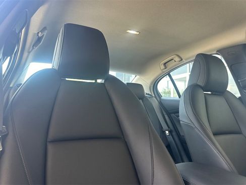 Used 2025 MAZDA MAZDA3 s image 17