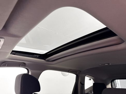 Used 2021 Honda CR-V EX image 25