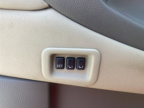 Used 2014 Nissan Murano LE w/ Platinum Edition Package AWD/4WD image 20