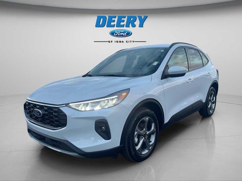 Used 2025 Ford Escape ST-Line Elite w/ Tech Pack #1 image 4