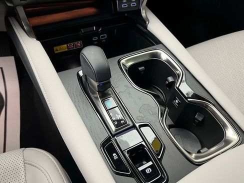 Used 2025 Lexus RX 350 Premium Plus image 11