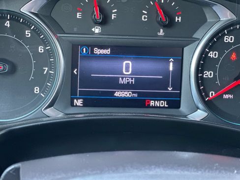 Used 2024 Chevrolet Equinox LT FWD image 25