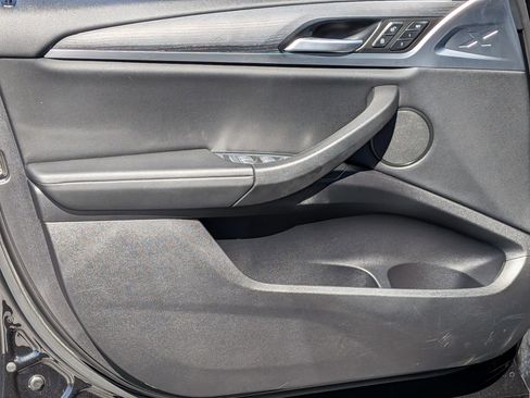 Used 2024 BMW X3 xDrive30i image 11