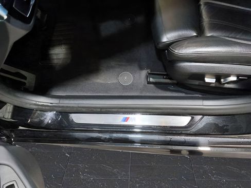 Used 2021 BMW 540i xDrive w/ Convenience Package AWD/4WD image 9