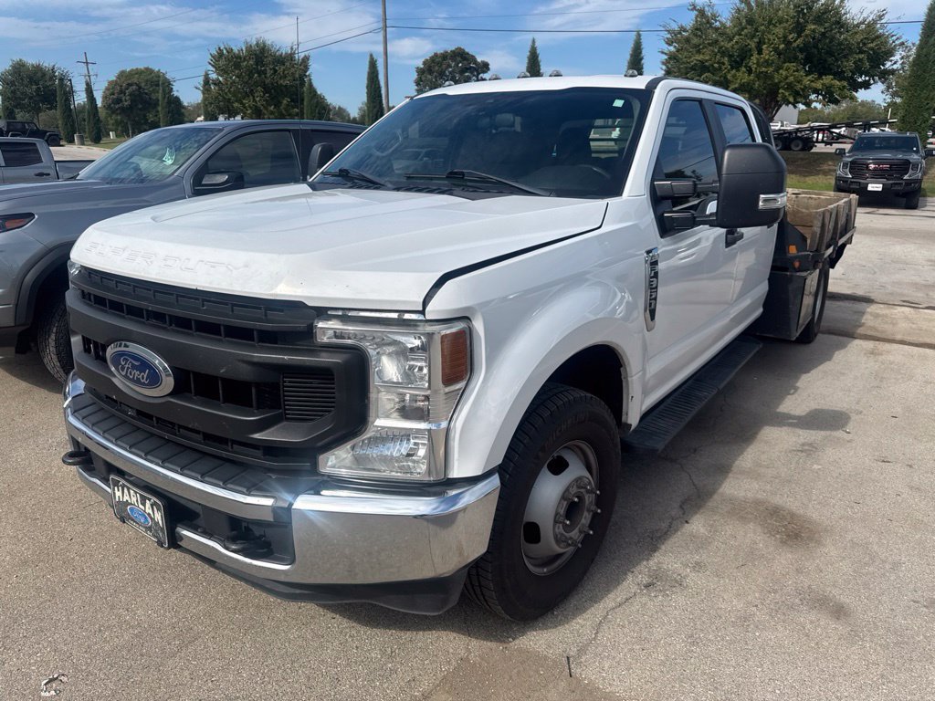 Used 2020 Ford F350 XL w/ Power Equipment Group RWD image 3