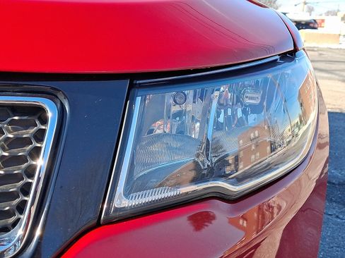 Used 2020 Jeep Compass Limited image 8