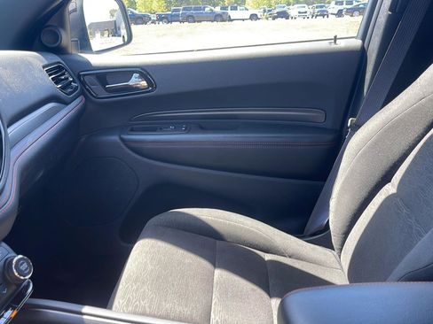 Used 2025 Dodge Durango GT w/ Blacktop Package image 22