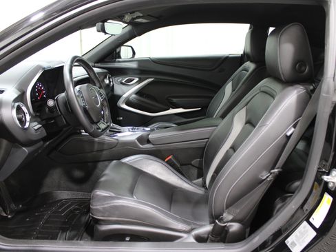 Used 2024 Chevrolet Camaro LT image 3