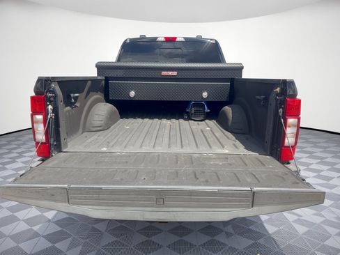 Used 2020 Ford F250 Lariat w/ Lariat Value Package AWD/4WD image 28