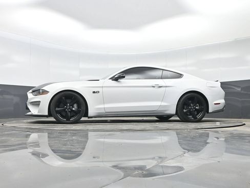 Used 2022 Ford Mustang GT w/ Black Accent Package RWD image 34