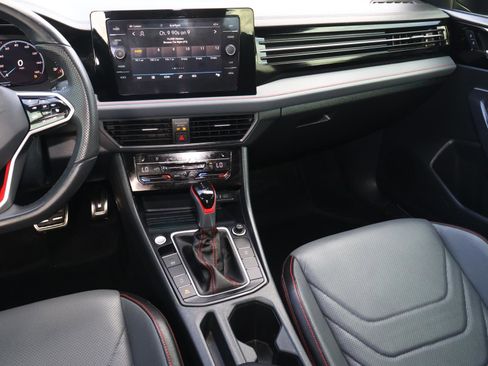 Used 2025 Volkswagen Jetta GLI Autobahn image 11