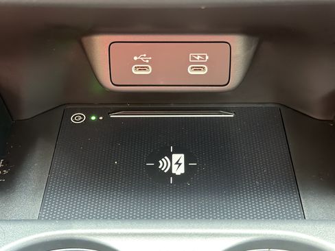 Used 2026 Honda HR-V EX-L image 9