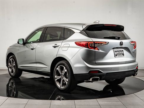 Certified 2025 Acura RDX SH-AWD w/ Technology Package image 6