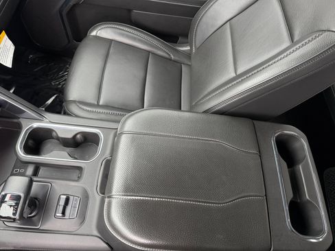 Used 2023 GMC Sierra 1500 Denali w/ Technology Package image 14