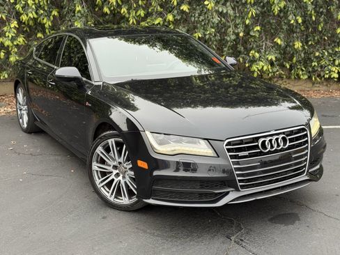 Used 2013 Audi A7 3.0T Prestige w/ Prestige Pkg image 2