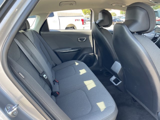 Used 2025 Kia K4 FWD image 26