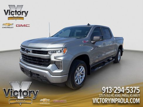 Used 2023 Chevrolet Silverado 1500 RST image 1