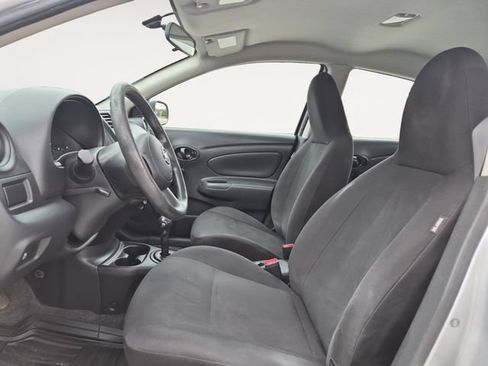 Used 2012 Nissan Versa S FWD image 11