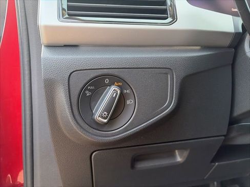 Used 2022 Volkswagen Atlas SEL R-Line image 32