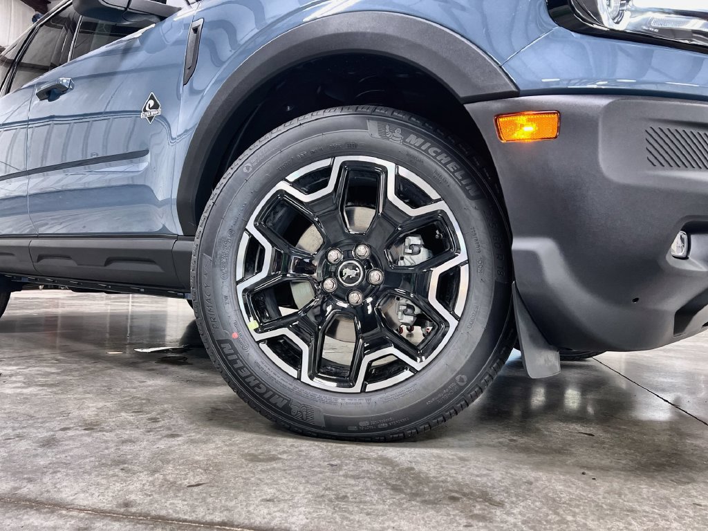 New 2026 Ford Bronco Sport Outer Banks AWD/4WD image 11