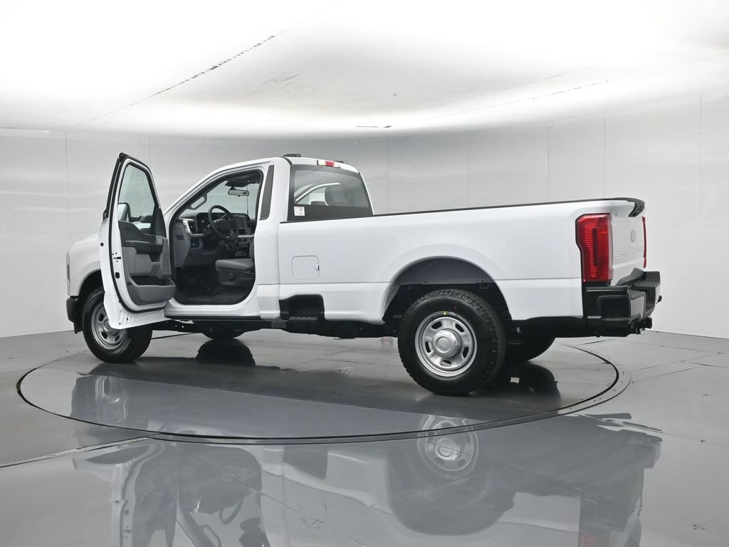 New 2027 Ford F350 XL w/ XL Chrome Package RWD image 29
