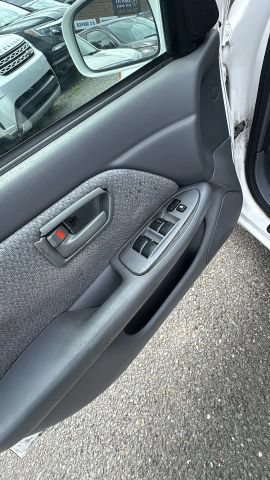 Used 2000 Toyota Camry LE FWD image 10