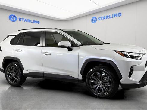 Used 2023 Toyota RAV4 XLE Premium AWD/4WD image 12