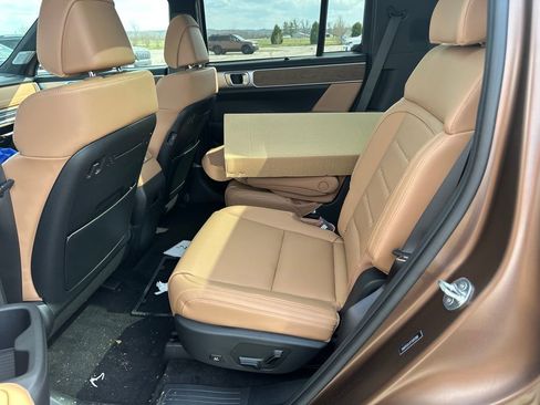 New 2026 Hyundai Santa Fe Calligraphy AWD/4WD image 25