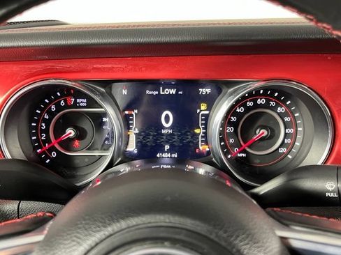 Used 2021 Jeep Gladiator Rubicon AWD/4WD image 18