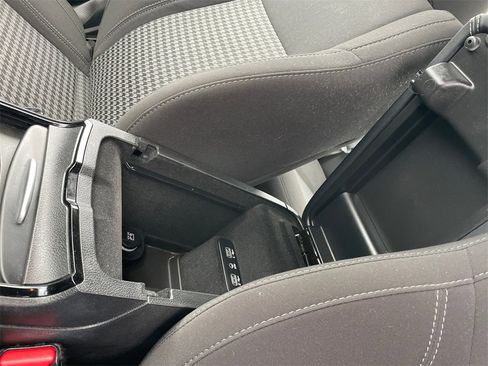 Used 2023 Dodge Charger SXT w/ Blacktop Package image 16