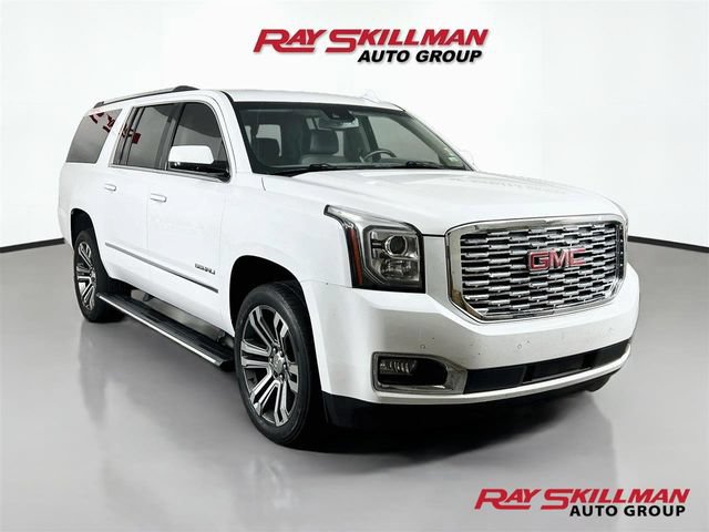 Used 2019 GMC Yukon XL Denali w/ Denali Ultimate Package AWD/4WD image 1
