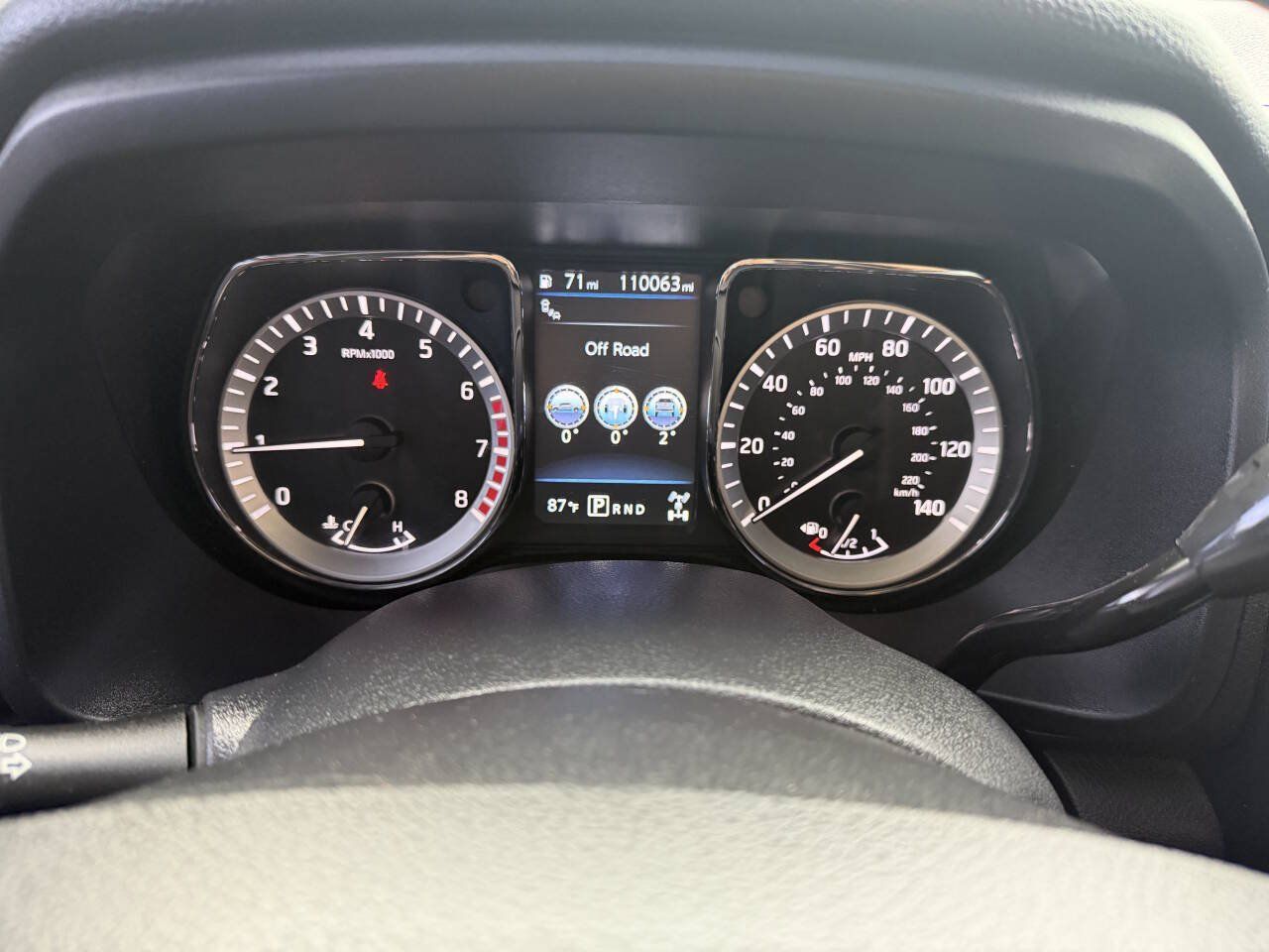 Used 2019 Nissan Titan SV w/ SV Convenience Package AWD/4WD image 12