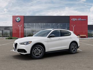 New 2025 Alfa Romeo Stelvio Sprint AWD/4WD video 1