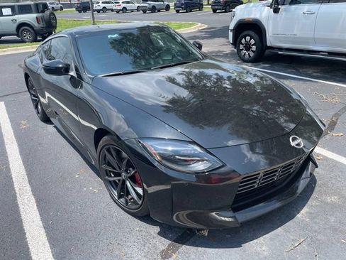 Used 2023 Nissan Z w/ Floor Mat Package (L93) RWD image 1