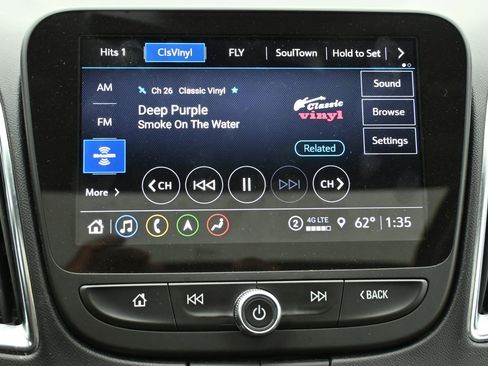 Used 2024 Chevrolet Malibu LT FWD image 16