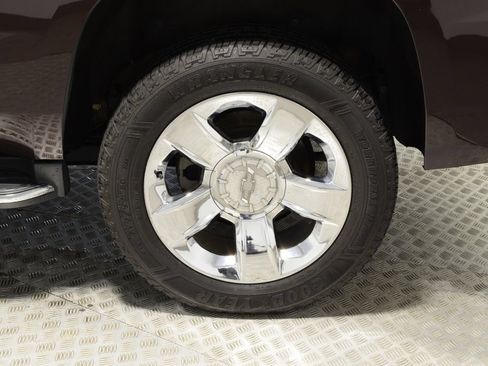 Used 2020 Chevrolet Tahoe Premier AWD/4WD image 39