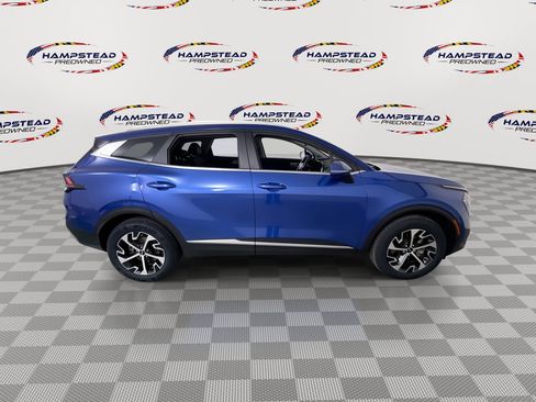 Used 2023 Kia Sportage EX AWD/4WD image 9