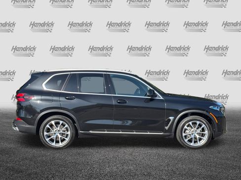 Used 2026 BMW X5 xDrive40i w/ Premium Package AWD/4WD image 3