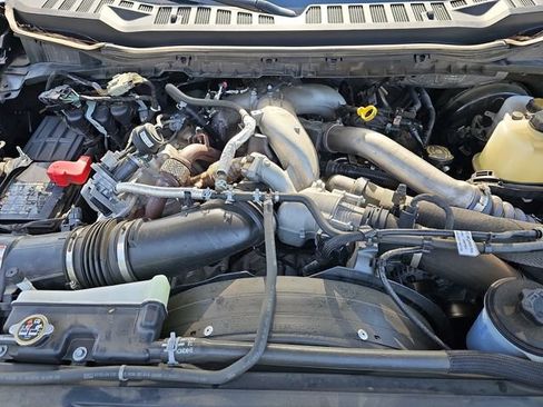 Used 2024 Ford F250 XLT w/ XLT Premium Package AWD/4WD image 32