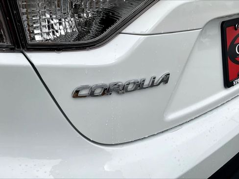 Used 2026 Toyota Corolla LE FWD image 10