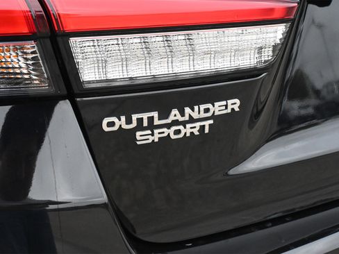 Used 2024 Mitsubishi Outlander Sport ES image 21