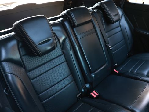 Used 2016 Mercedes-Benz GLE 63 AMG 4MATIC image 17