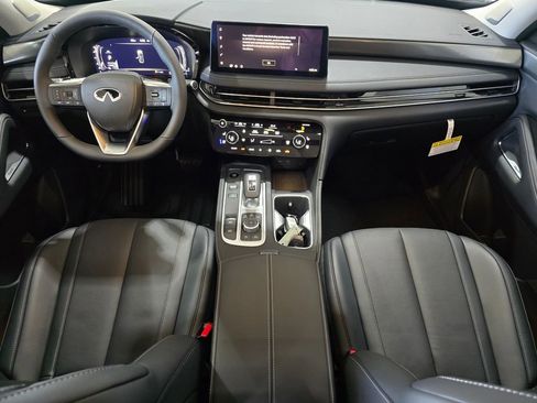 Certified 2026 INFINITI QX60 Luxe w/ Family Package image 9