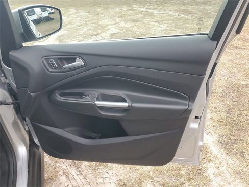 Used 2013 Ford C-MAX SEL image 36