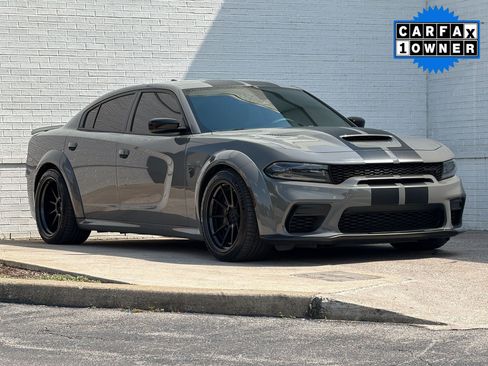 Used 2023 Dodge Charger SRT Hellcat w/ Harman/Kardon Audio Group RWD image 7