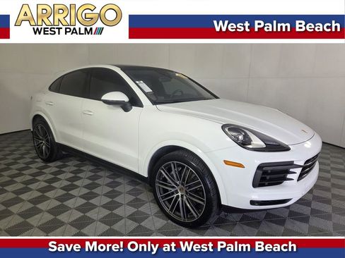Used 2023 Porsche Cayenne Platinum Edition image 1