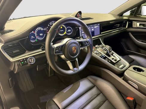Certified 2018 Porsche Panamera 4S AWD/4WD image 4