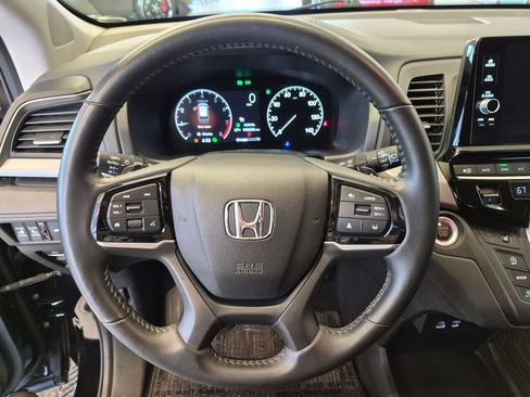 Used 2025 Honda Odyssey EX-L image 18