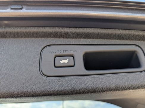 New 2026 Honda Odyssey Touring image 32