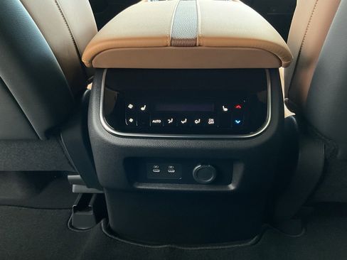 New 2026 Nissan Armada Platinum Reserve image 27